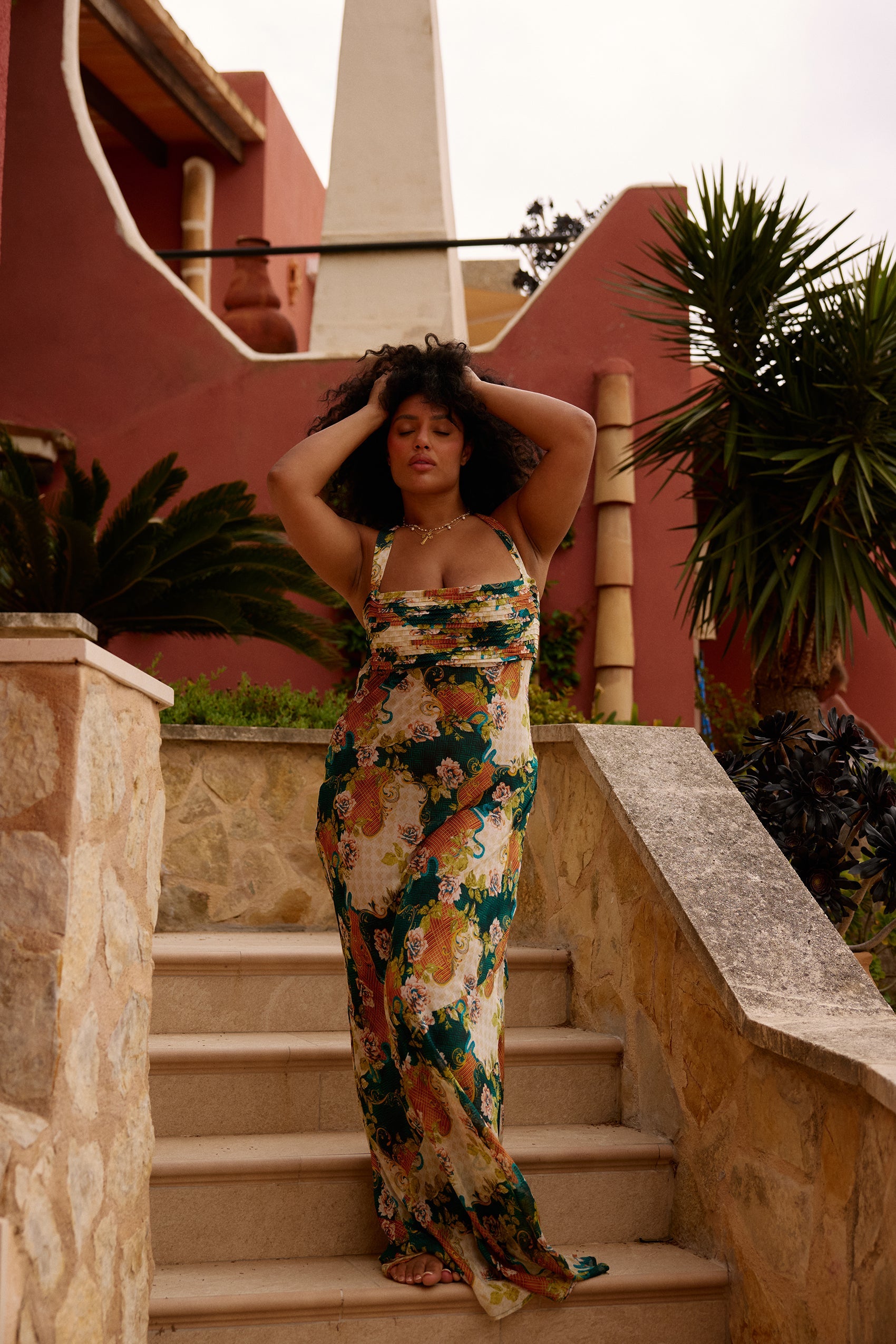 De Fashion Club l Lola Dress in Antigua
