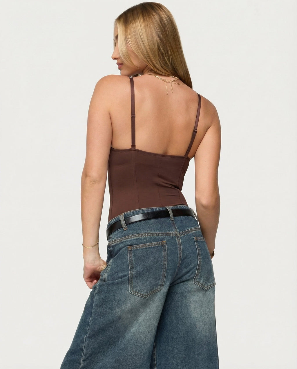 De Fashion Club Snatch Bodysuit voor Dames – Sculpting Shapewear Bodysuit met Ingebouwde Cups & Taille Effect