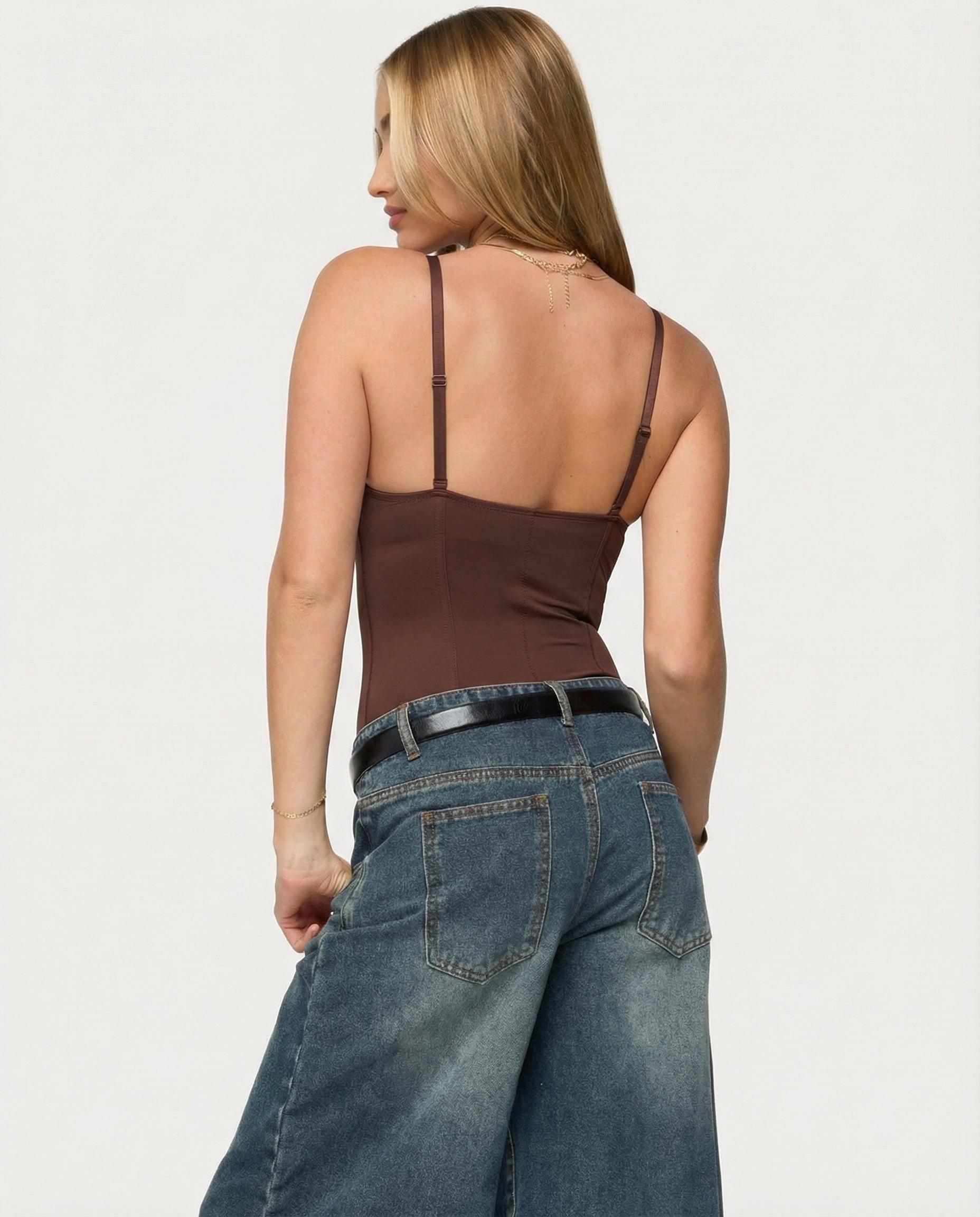 De Fashion Club Snatch Bodysuit voor Dames – Sculpting Shapewear Bodysuit met Ingebouwde Cups & Taille Effect
