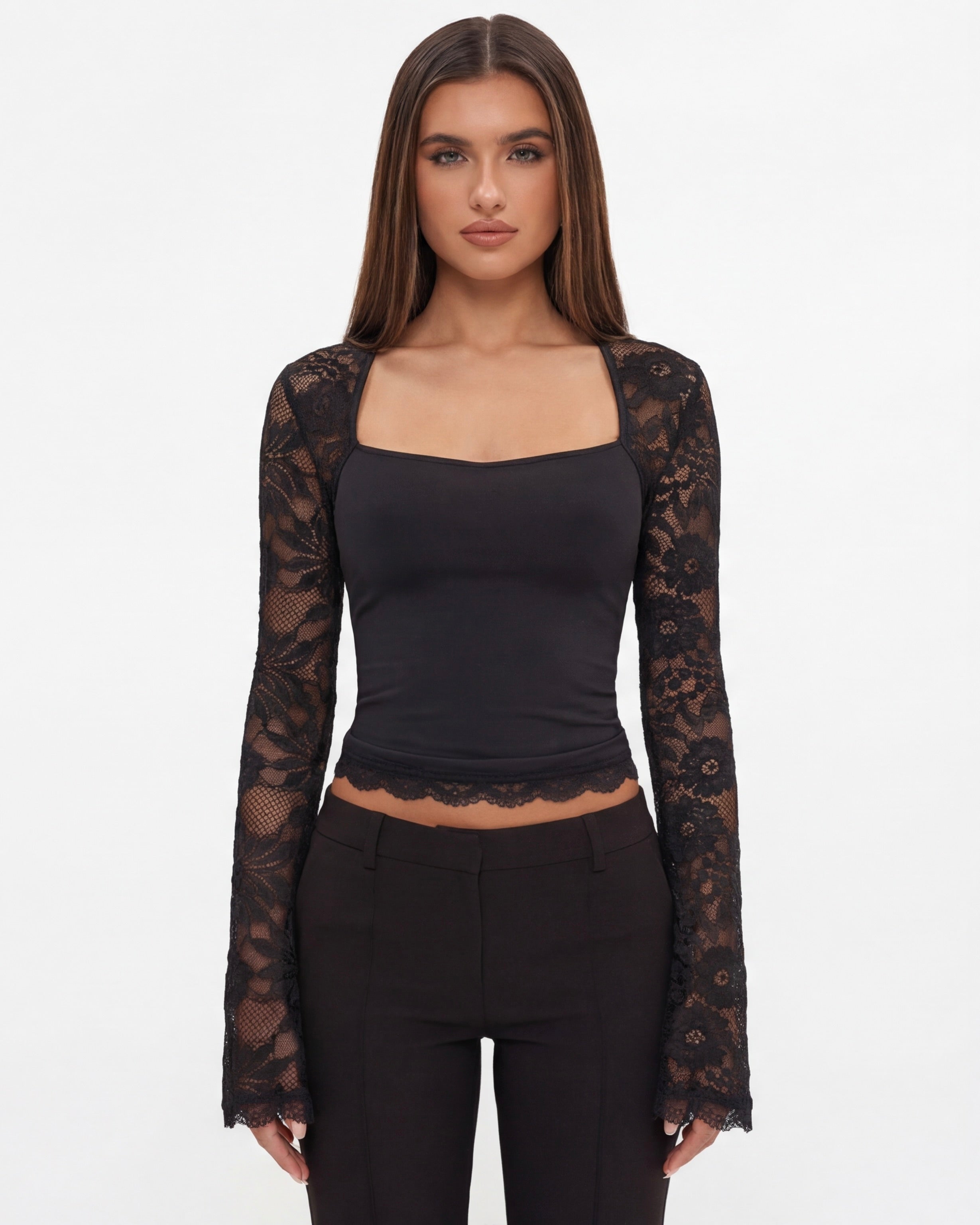 De Fashion Club l Lace Affair Long Sleeve Top